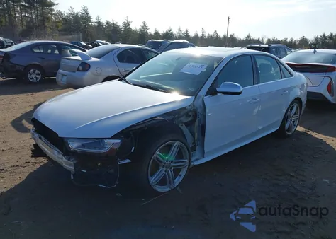 2015 Audi S4 3.0T Premium Plus z USA, uszkodzony, nr VIN WAUBGAFL2FA072538